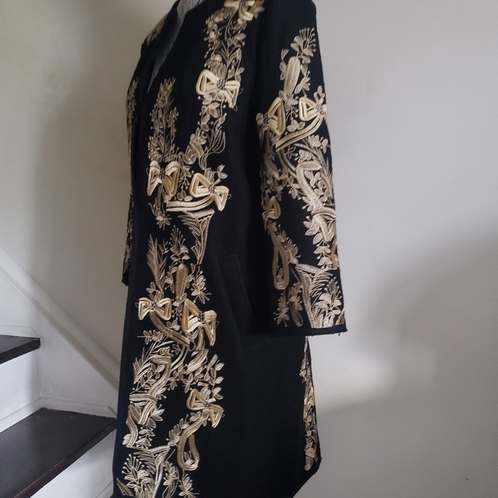 Embroidery Wool Coat - Picture 9 of 16